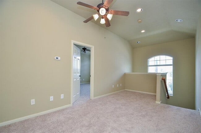 Building Photo - 1757 Aden Dr