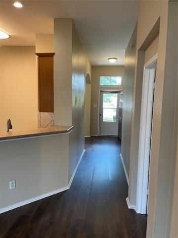 Building Photo - 1209 Brownford Dr