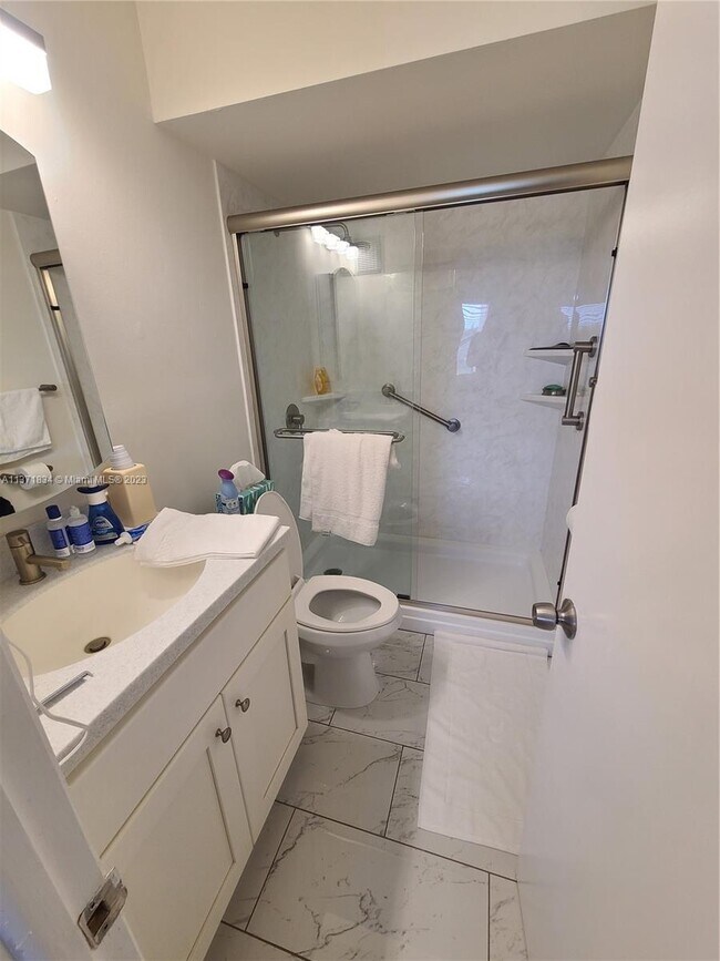6550 Royal Palm Blvd Unit 309A, Margate, FL 33063 Condo for Rent in