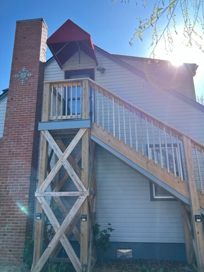 Foto del edificio - 409 San Antonio Blvd