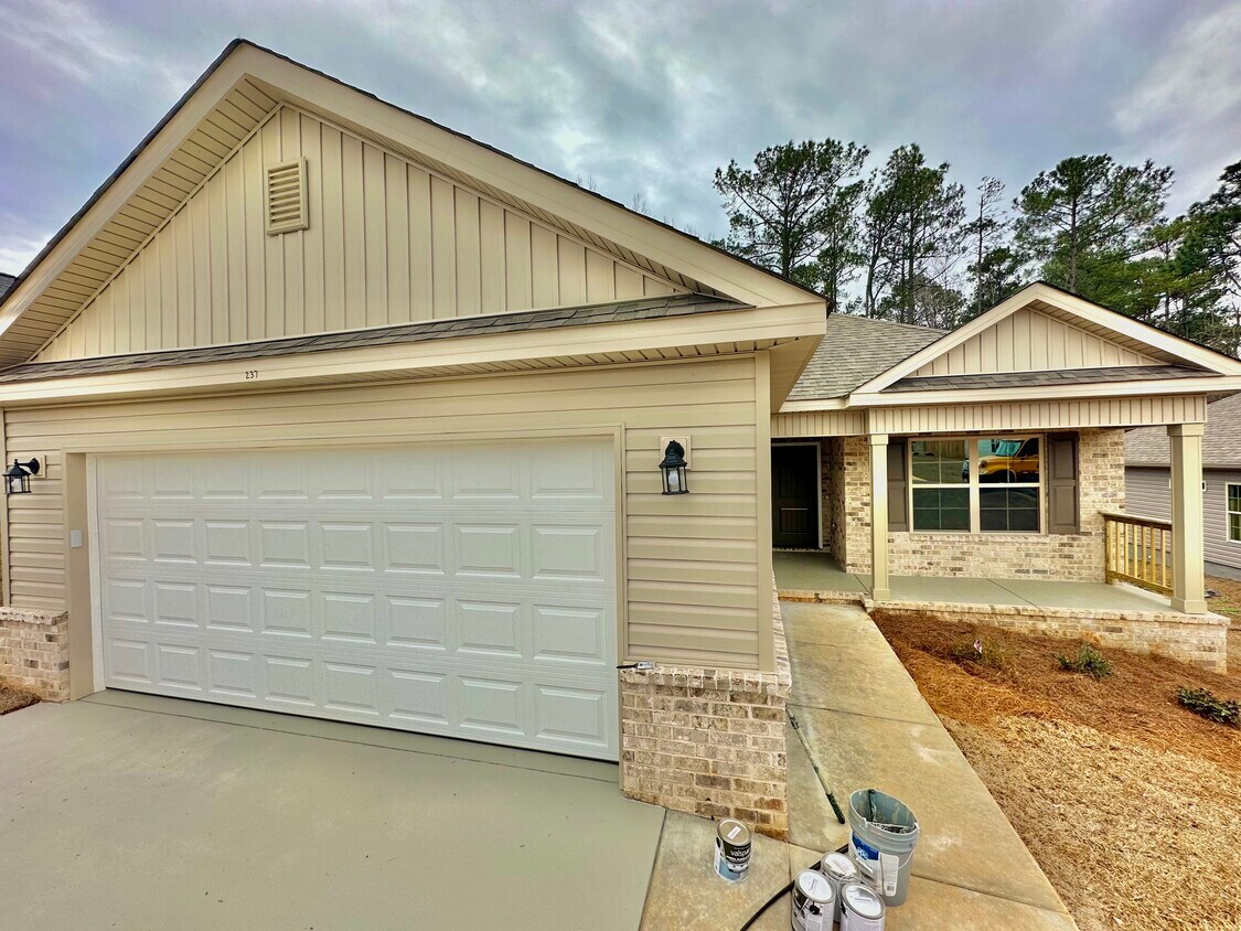 237 Lasso Drive, Warner Robins, GA 31088 House Rental in Warner