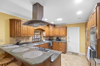 Building Photo - 1059 Carambola Cir