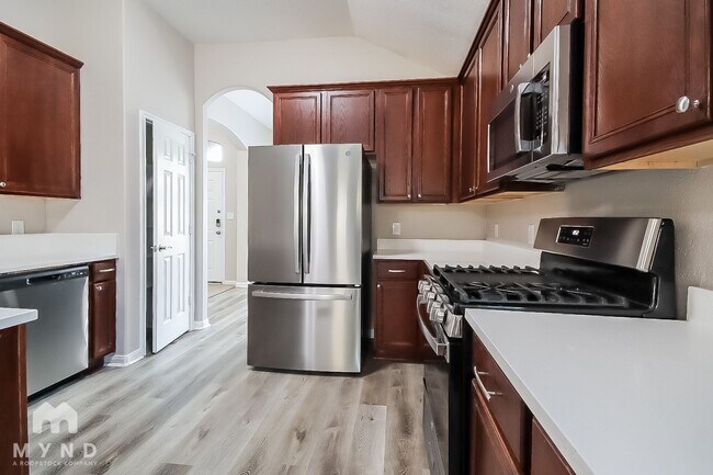 Foto del edificio - 8630 W Highlands Crossing