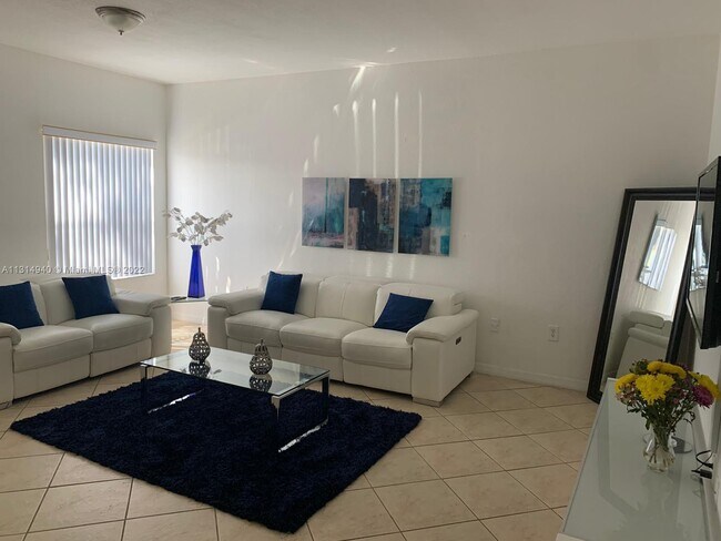 Foto del edificio - 14109 SW 49th St