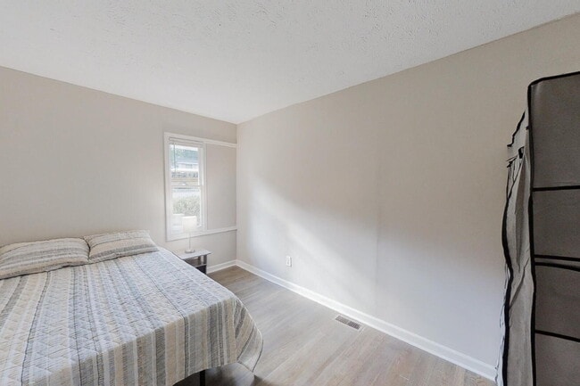 Photo - North Hairston | Hickory Hills Estates Home just an 8-minute walk to the transit stop at N Hairst...