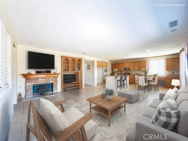 Building Photo - 17231 Greentree Dr