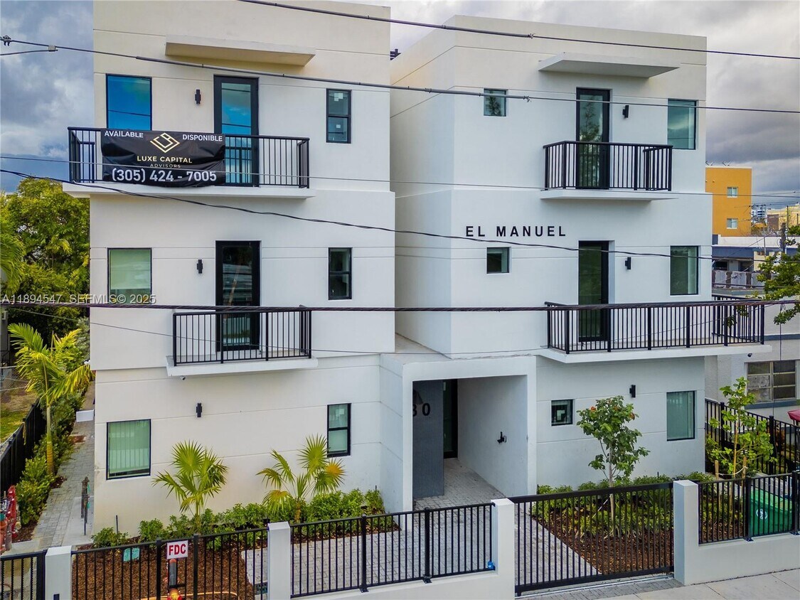 Foto principal - 530 SW 11th Ave