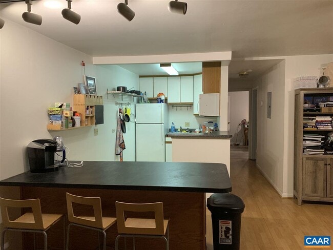 Building Photo - 1215 Wertland St