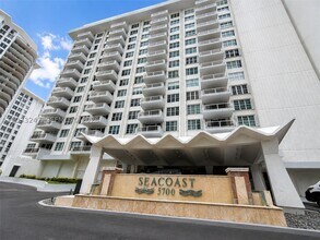 Building Photo - 5700 Collins Ave
