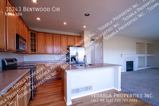 Building Photo - 10243 Bentwood Cir