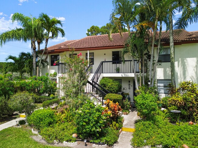 Foto del edificio - 22076 Palms Way