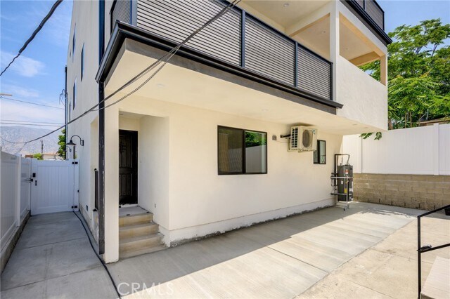 Foto del edificio - 7612 Machrea St