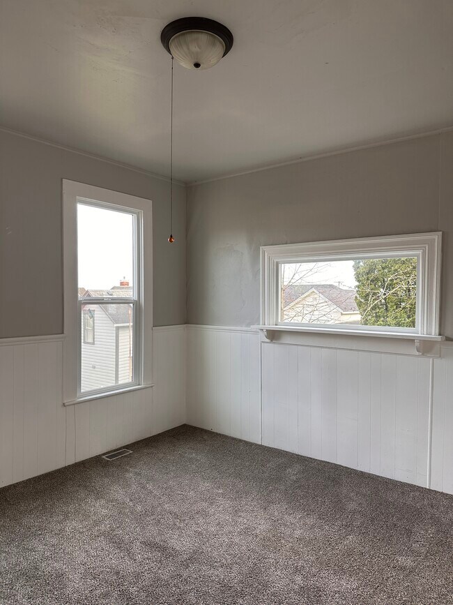 Foto del edificio - 256 4th St