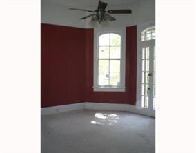 Building Photo - 15 Cromwell Pl