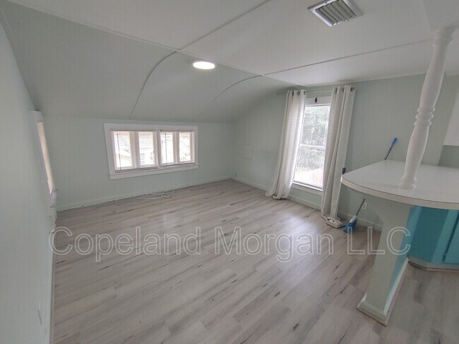 Photo - 226 22nd Ave N Apartment