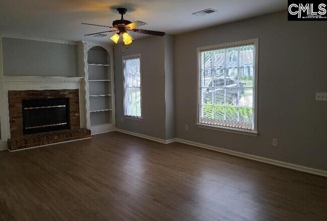 Foto del edificio - 124 Shawn Bay Rd