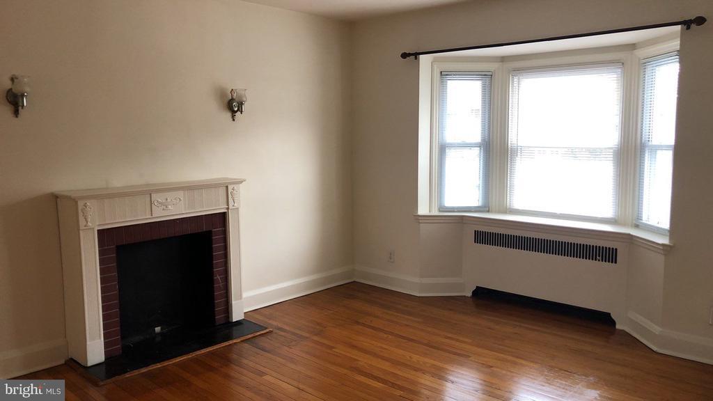 Primary Photo - 29 N Symington Ave