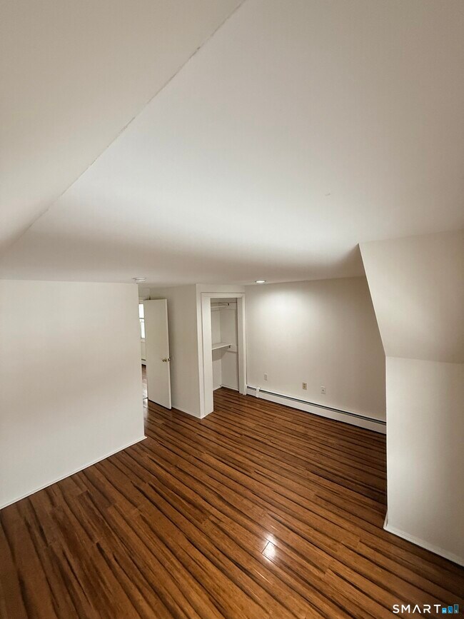 Foto del edificio - 341 Center St