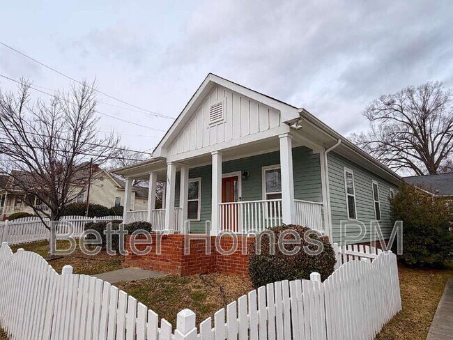 Foto del edificio - 701 E Martin St