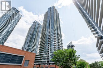 Building Photo - 2220-2220 Lake Shore Blvd W