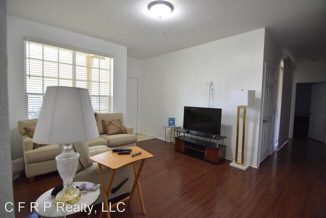 Building Photo - 839 Grand Regency Pointe