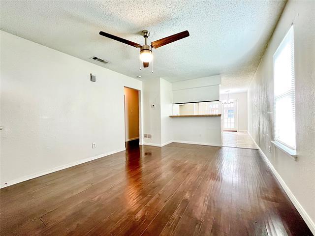 Building Photo - 210 Pine Meadow Dr