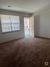 Building Photo - 1117 Elm Ave