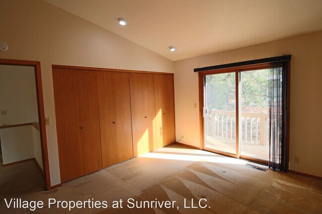 Building Photo - 3 br, 2 bath House - 22 Klamath Lane
