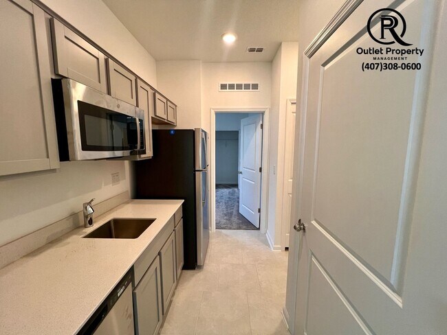 Building Photo - 1521GES