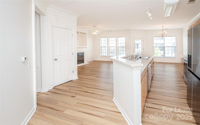 Building Photo - 14849 Santa Lucia Dr