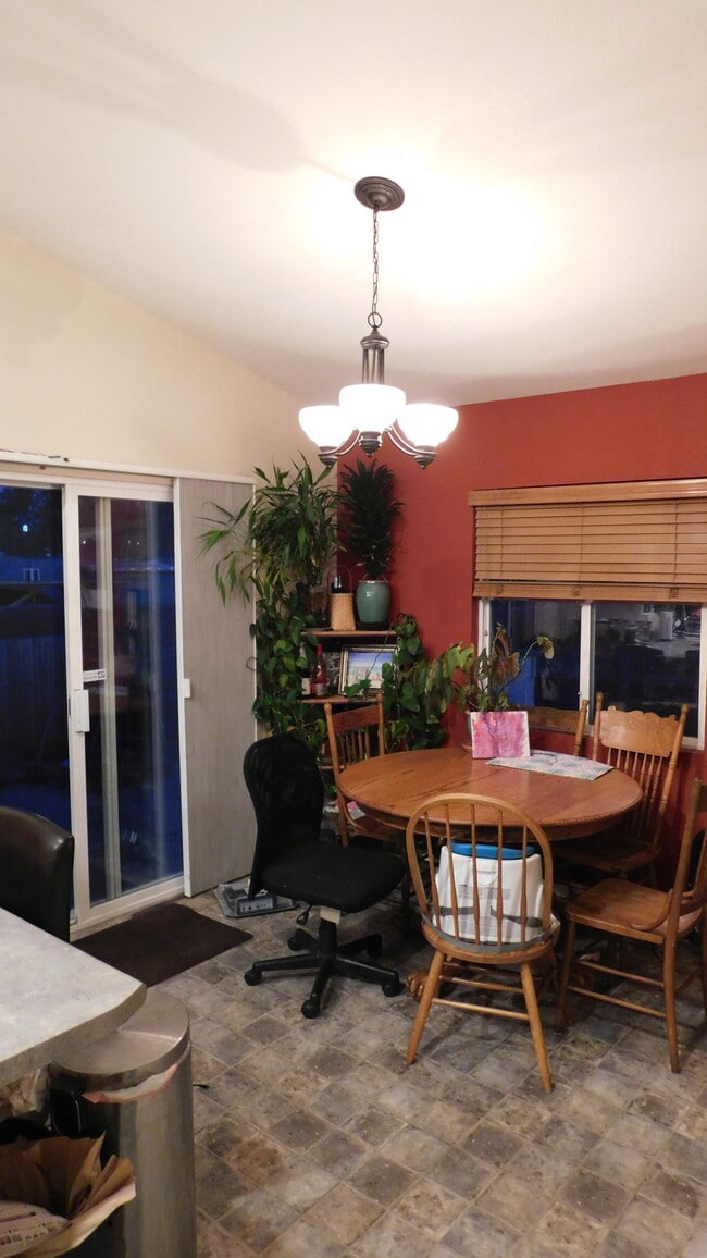 Building Photo - 2425 Lexus Dr