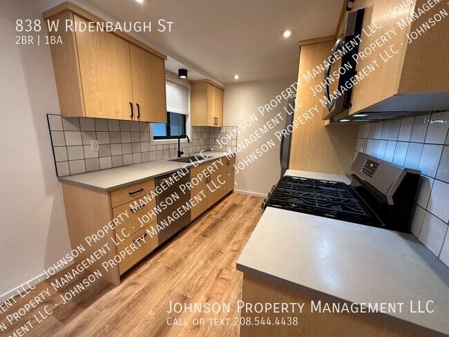 Foto del edificio - 838 W Ridenbaugh St