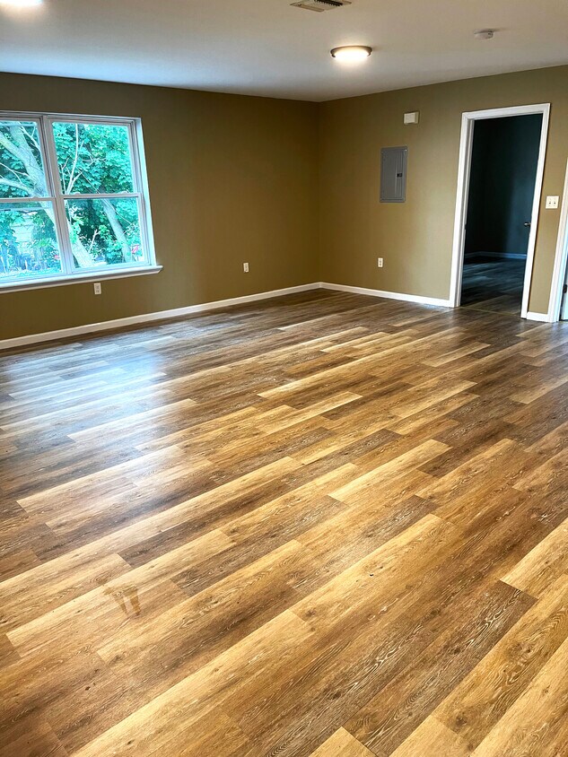 Foto principal - 183 12th Ave
