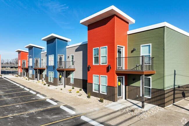 Building Photo - Apartments @ 41