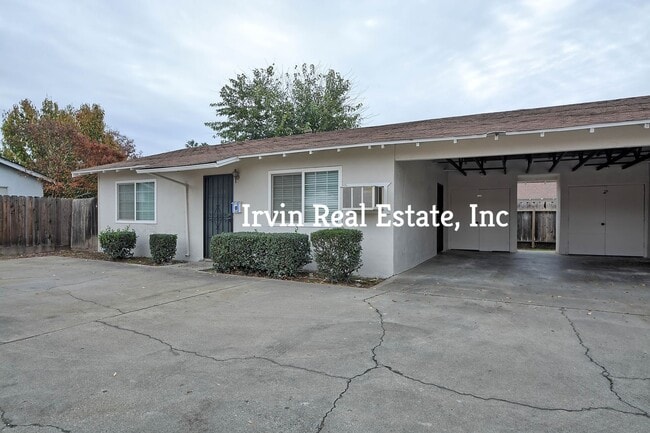 Foto del edificio - 1834-1834 Rose Ave