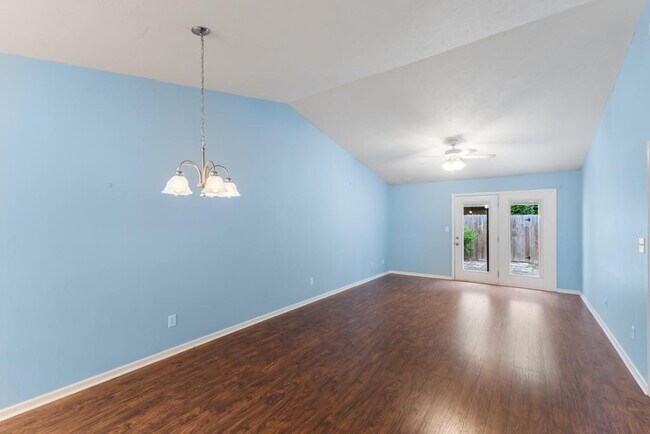 Foto del edificio - 210 New Haven Ln SW