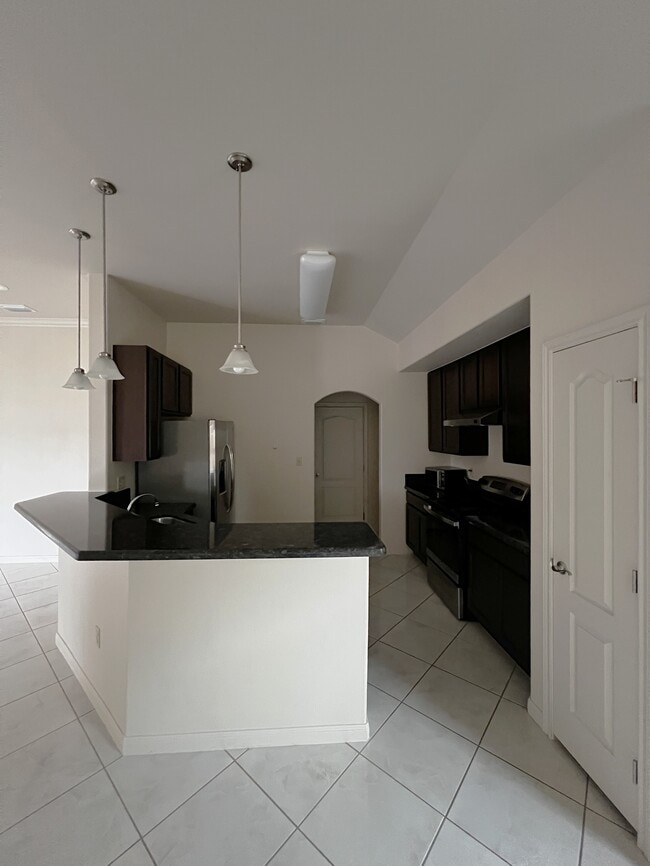 Building Photo - 4925 Ruidoso Pl