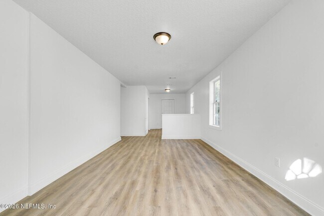 Building Photo - 2971 Warrington St