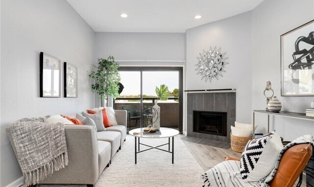 Foto principal - 8300 Manitoba St