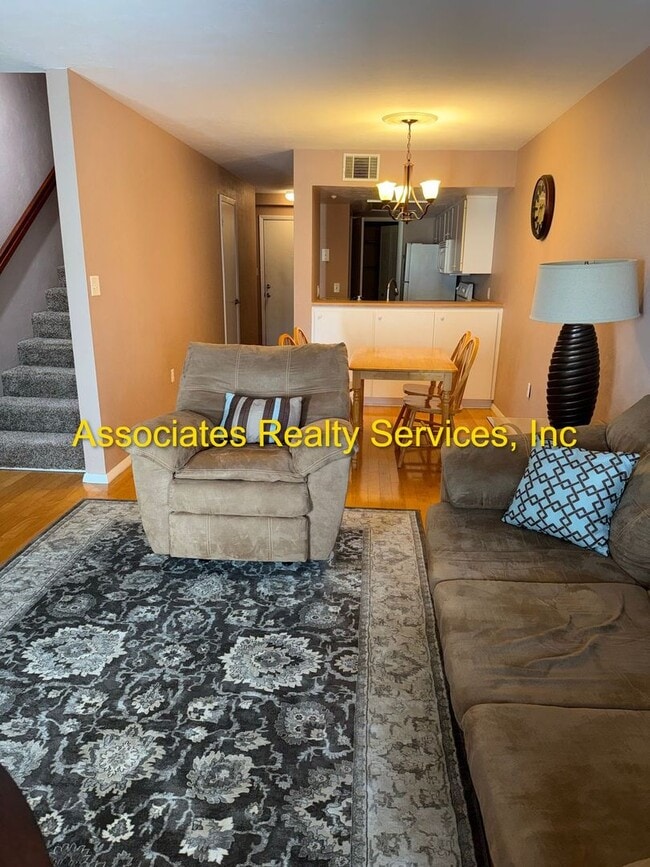 2-Bedroom Condo with Dual Balconies and PO... - 2-Bedroom Condo with Dual Balconies and PO...