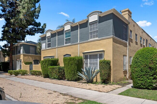 Foto del edificio - 4193 Leimert Blvd