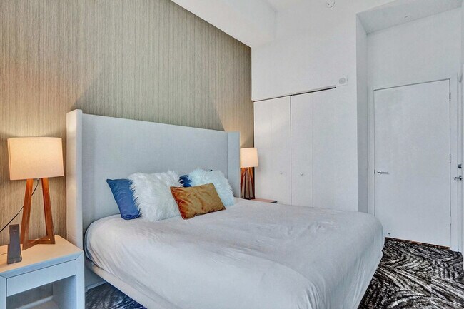 Foto del edificio - 4111 S Ocean Dr