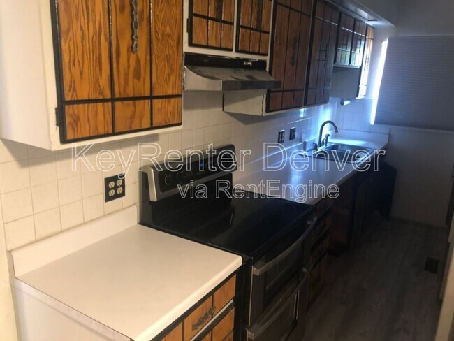 Foto del edificio - 6641 E 69th Ave
