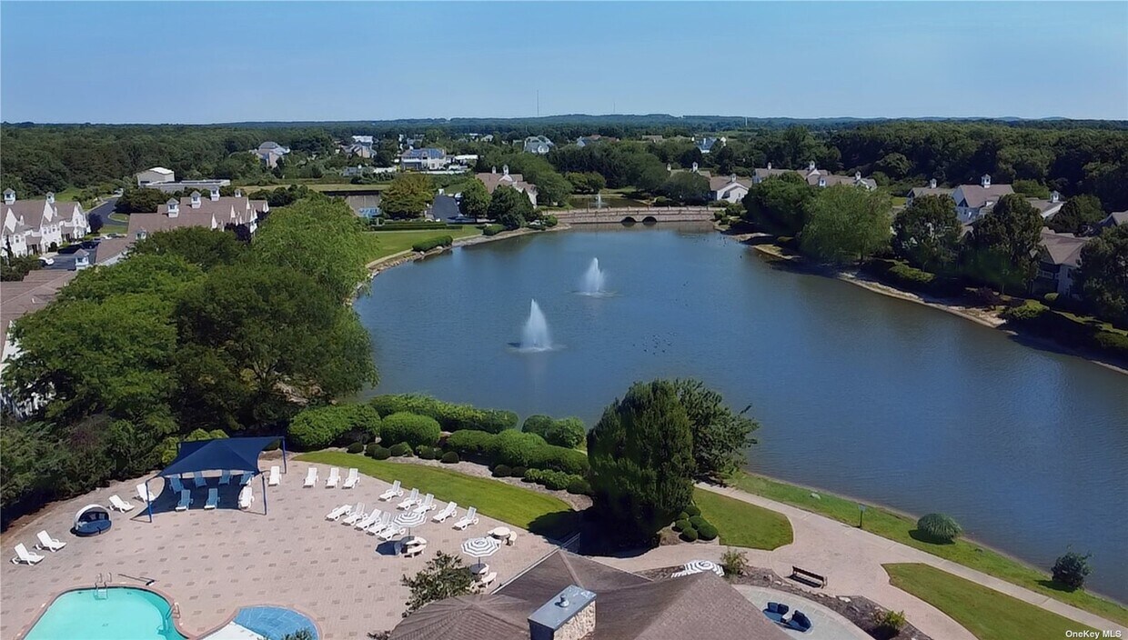 Foto principal - 162 Walden Ct