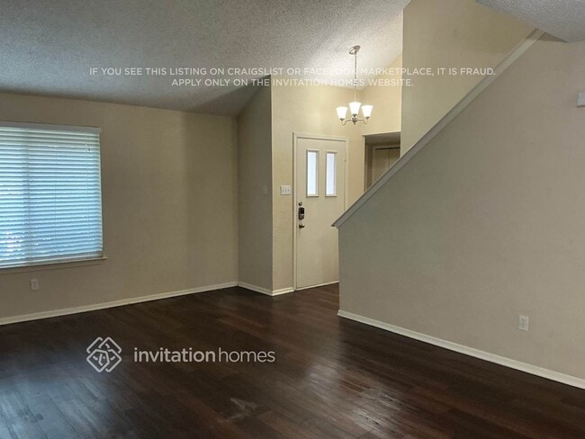 Building Photo - 1716 Delaford Pl