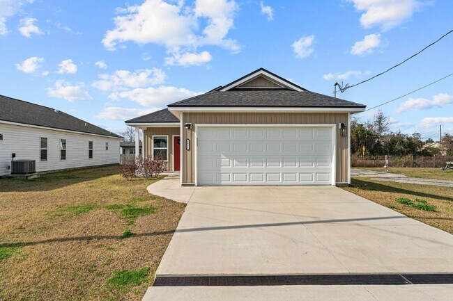 Foto del edificio - 2811 N Panama Ave