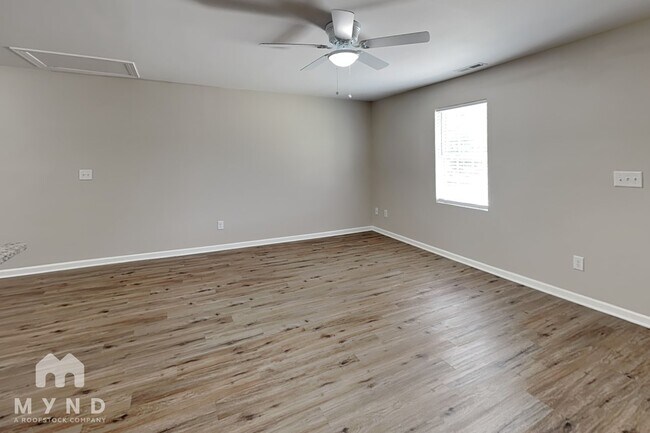 Foto del edificio - 3278 Anderson Mountain Rd