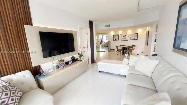 Foto del edificio - 1000 W Island Blvd