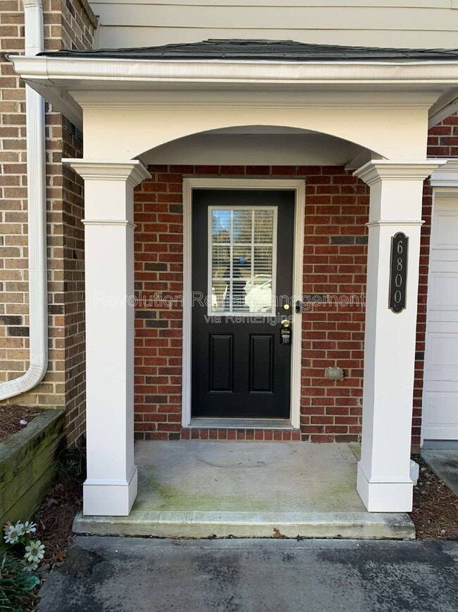 Photo - 6800 Blackstone Pl Townhome