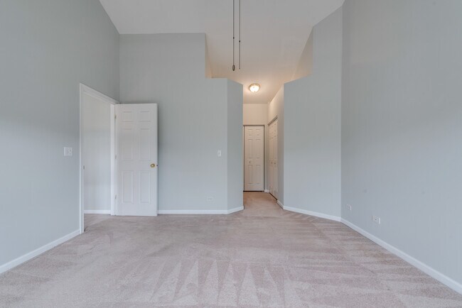 Building Photo - 2780 Rosehall Ln